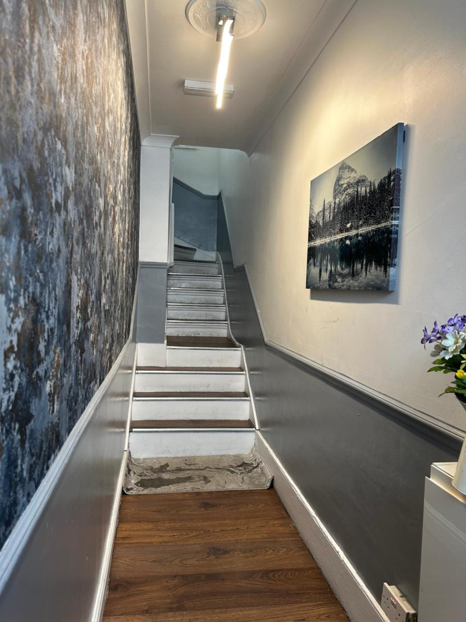 "Bright & Spacious" 3 Bedroom Flat By Kings Cross, St Pancras Station!!!!64 Лондон Екстер'єр фото